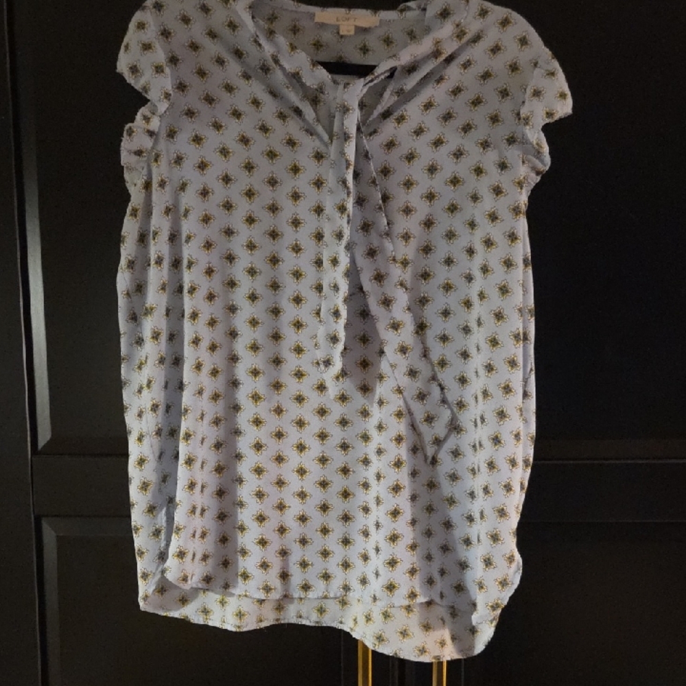 LOFT Women's Blouse - Light Blue and Gold Pattern